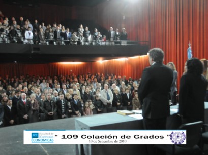Autoridades UNICEN Acto de Colación