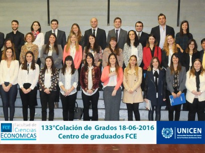 Foto grupal Colación de Grado133º
