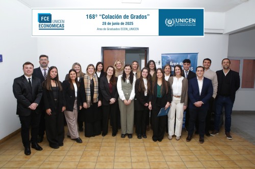 Foto grupal 168º Colación de Grados