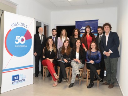 Foto grupal 127° - 1ra Parte -Colacion de Grado 